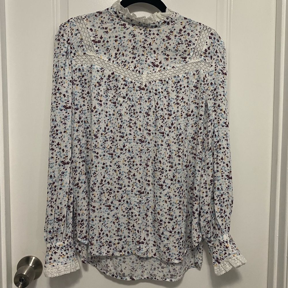 LOFT floral lace long sleeve blouse, new with tag